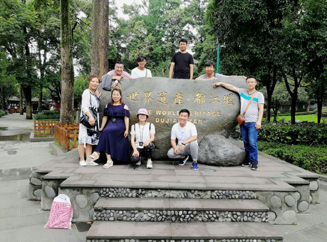 2018年公司旅游合影